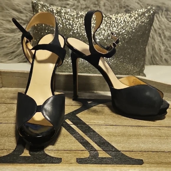 Nine West Black Peep Toe Heels - Picture 4 of 7